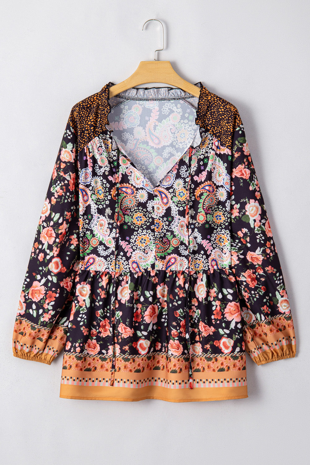 Plus Size Paisley Floral Print V Neck Bubble Sleeve Blouse | Black