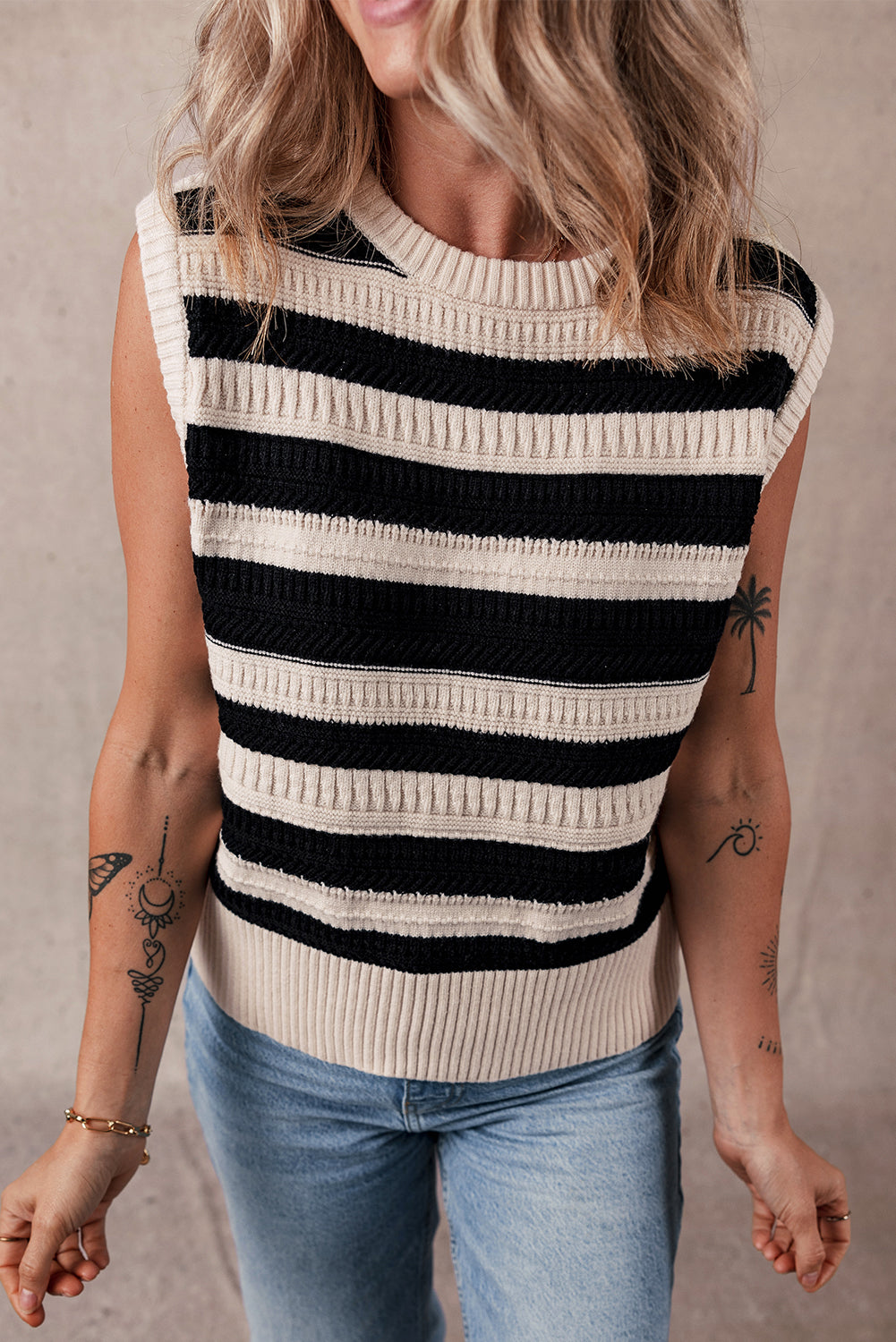 Ribbed Trim Knitted Sweater Vest | Black Stripe