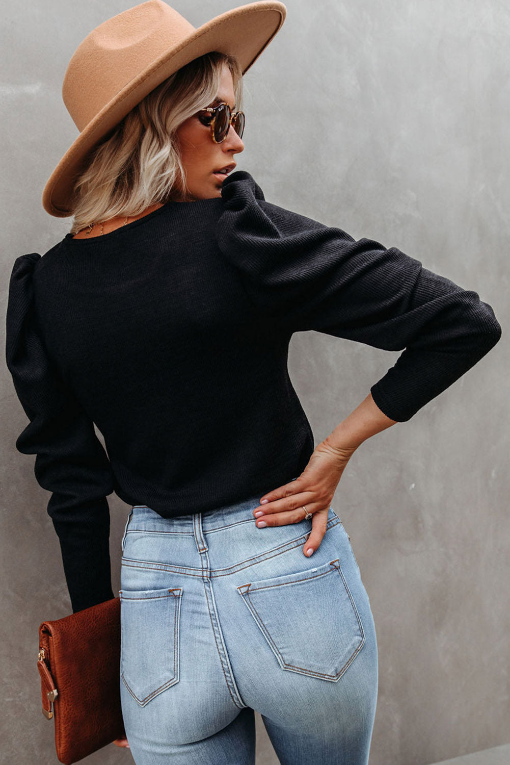 Solid Puff Sleeve Ribbed Knit Top | Black