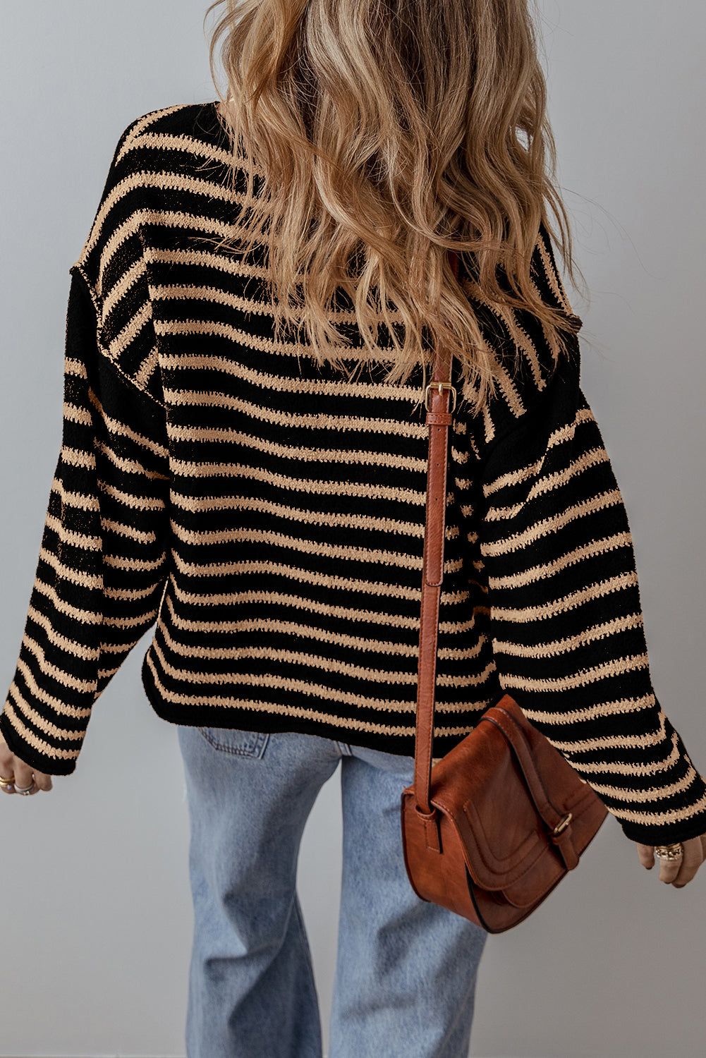 Drop Shoulder Round Neck Loose Sweater | Black Stripe