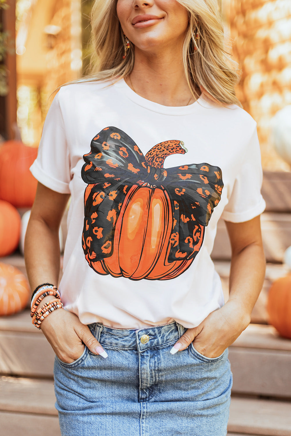 Halloween Bowknot Pumpkin Graphic Crewneck T Shirt | White