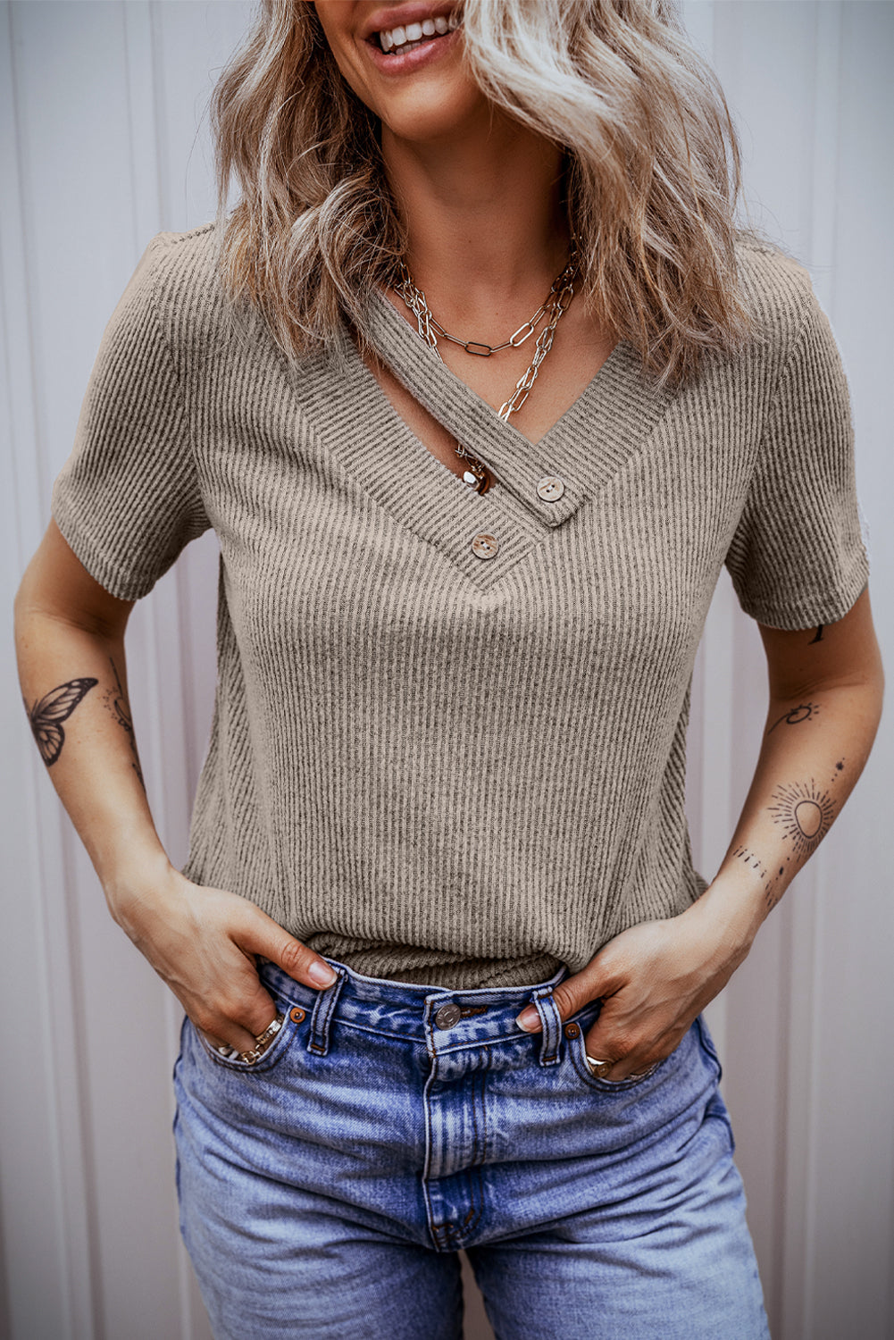 Ribbed Buttoned Strappy V Neck Tee | Pale Khaki