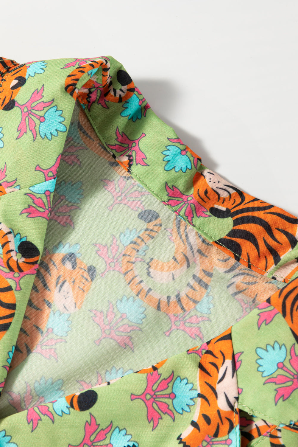 Tiger Floral Printed Collared V Neck Casual Shirt | Green