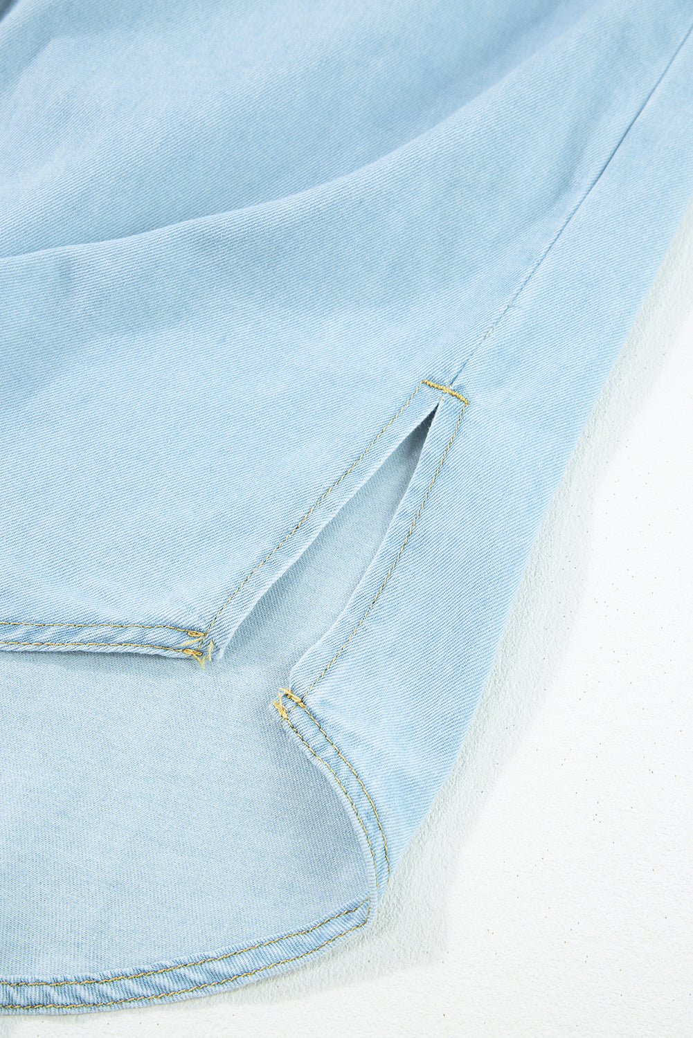 Vintage Light Wash Flap Pockets Rounded Hem Shirt | Mist Blue