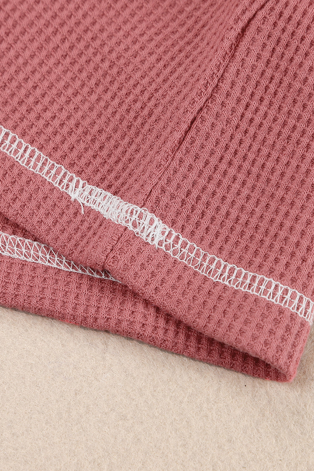 Contrast Stitching Trim Waffle Knit Pullover | Red