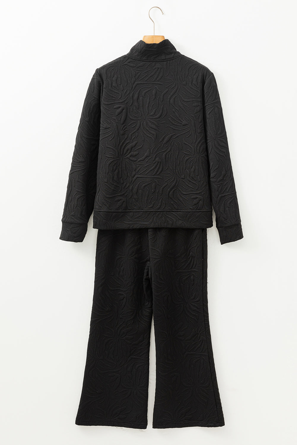 Textured Jacquard Quarter Zip Top And Crop Pants Set | Black