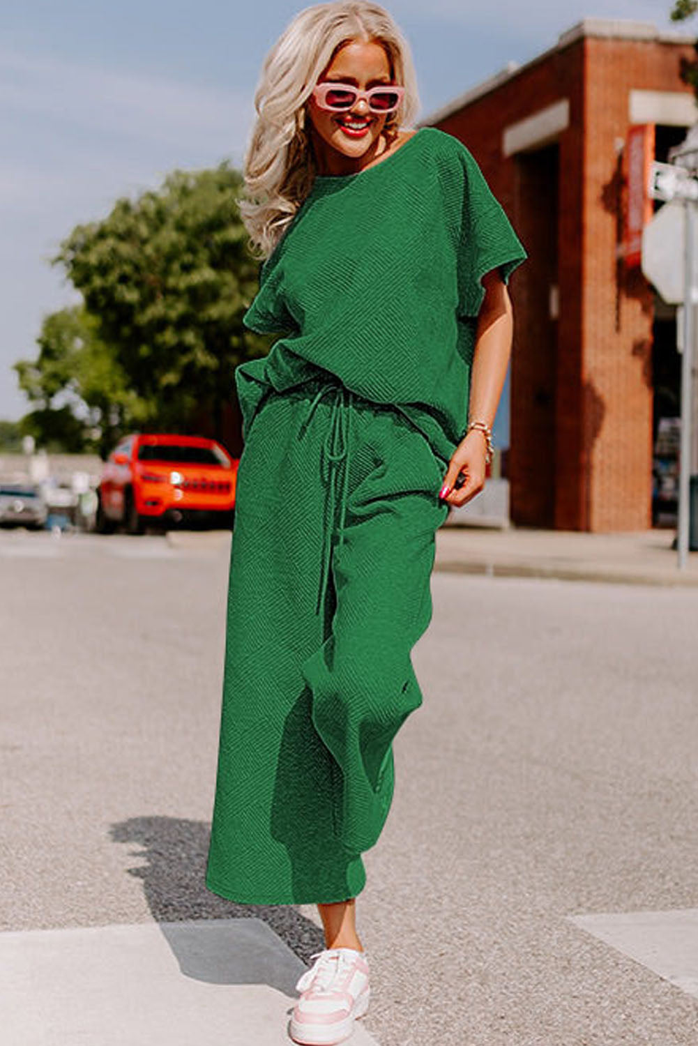 Textured Loose Fit T Shirt And Drawstring Pants Set | Dark Green